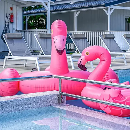 Casa de Férias 2 Bedroom Pet Friendly In *